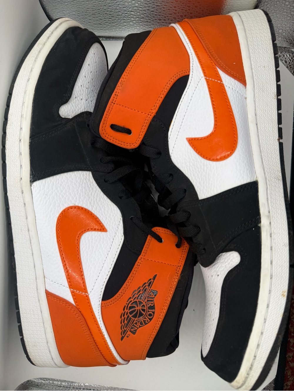 Nike Air Jordan 1 Mid shattered backboards -14